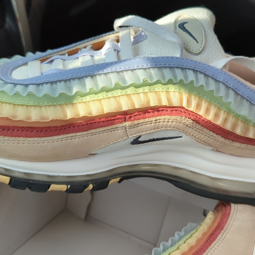 Nike Multicolor Air Max Sneakers